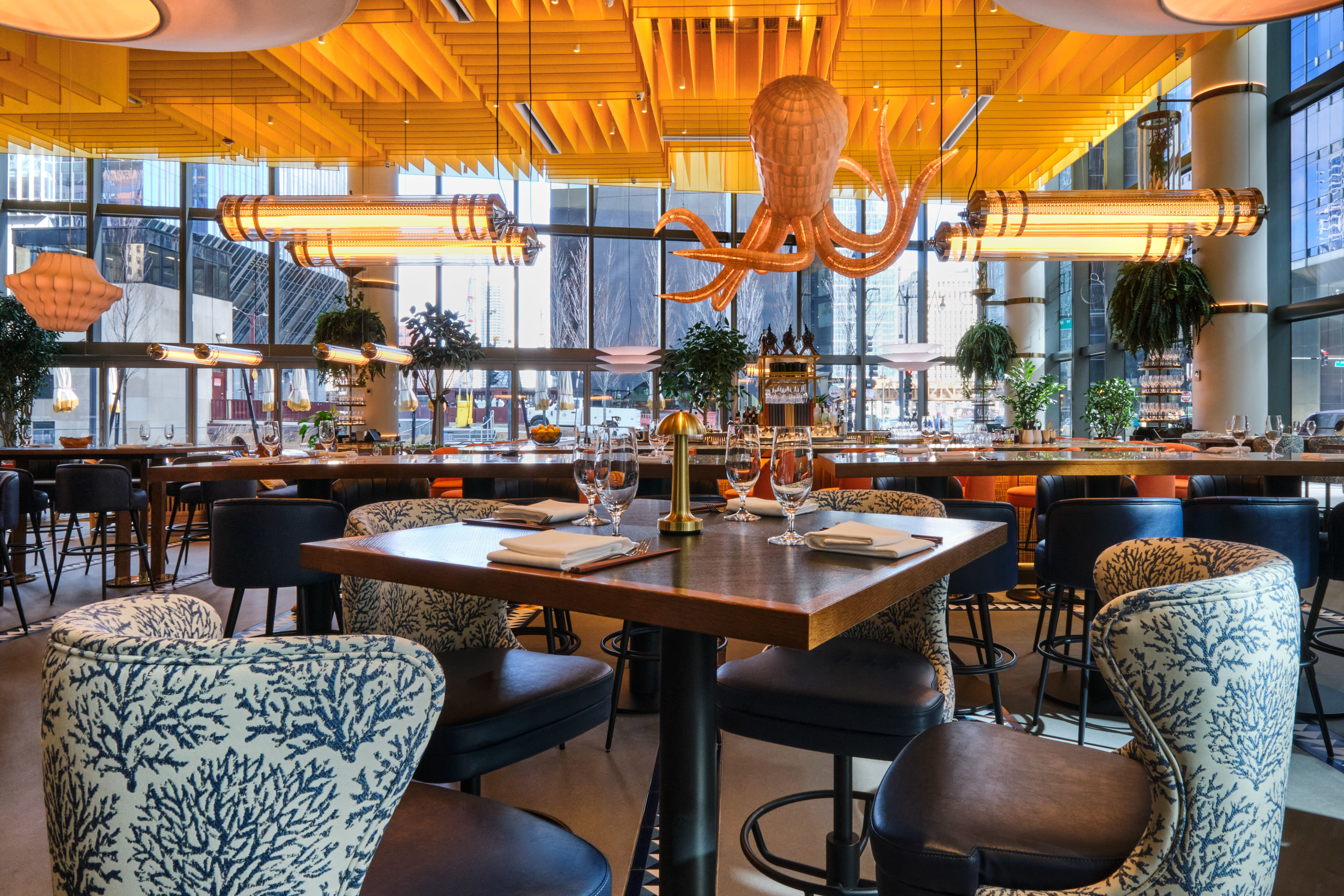 Bar Mar in the Bank of America Tower 