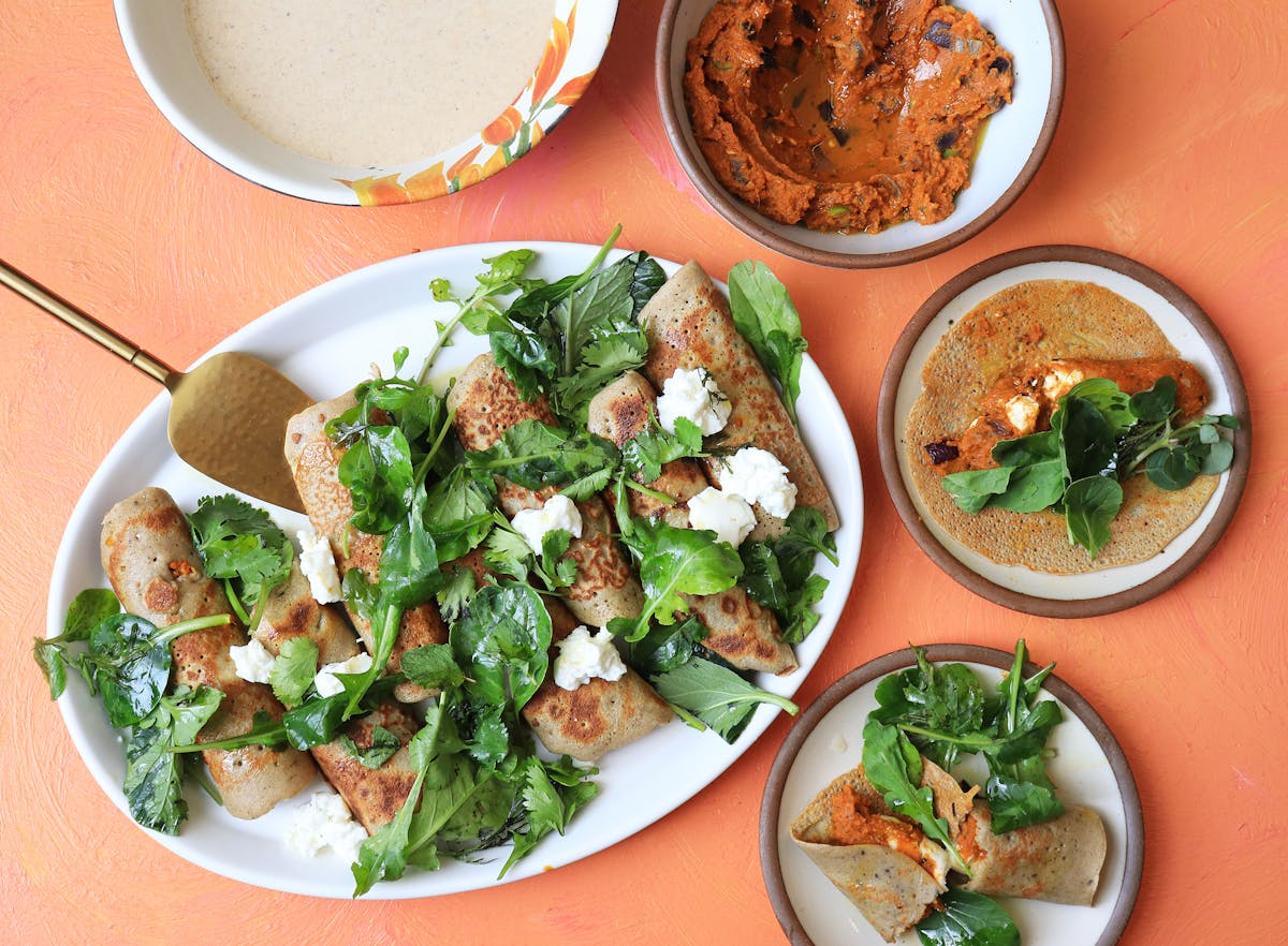 a bowl of food on a plate