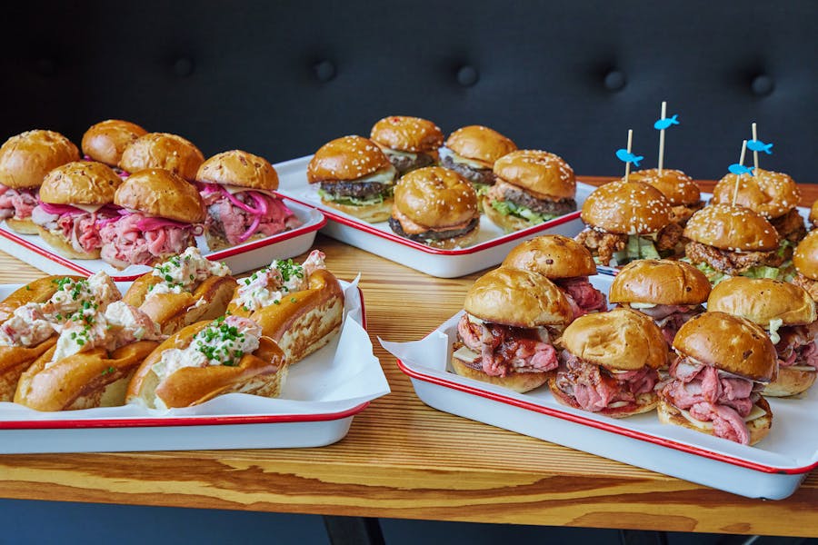 Private Events Cusser's Roast Beef & Seafood in Boston, MA