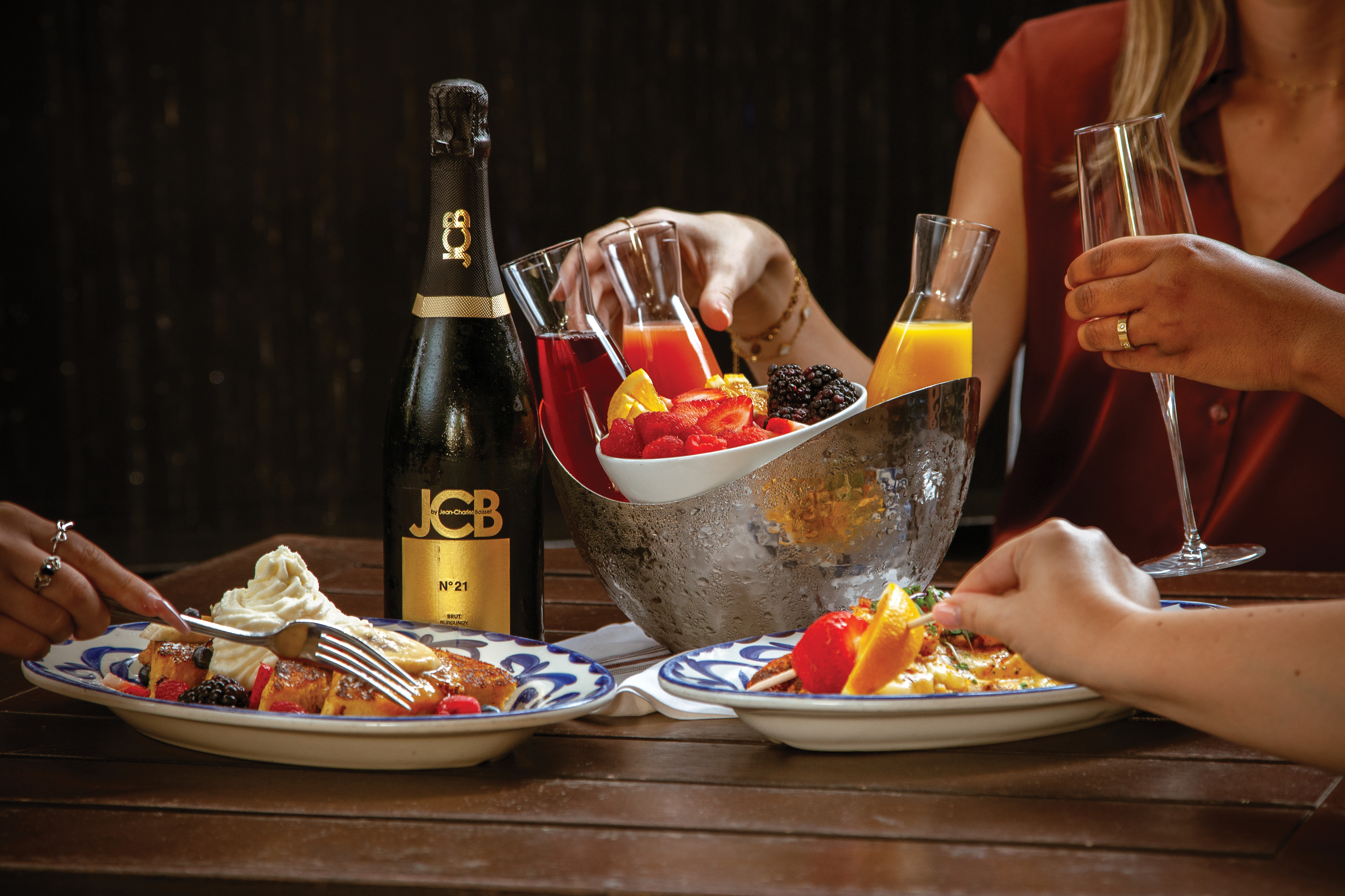 Willie G's Brunch Bottle Service