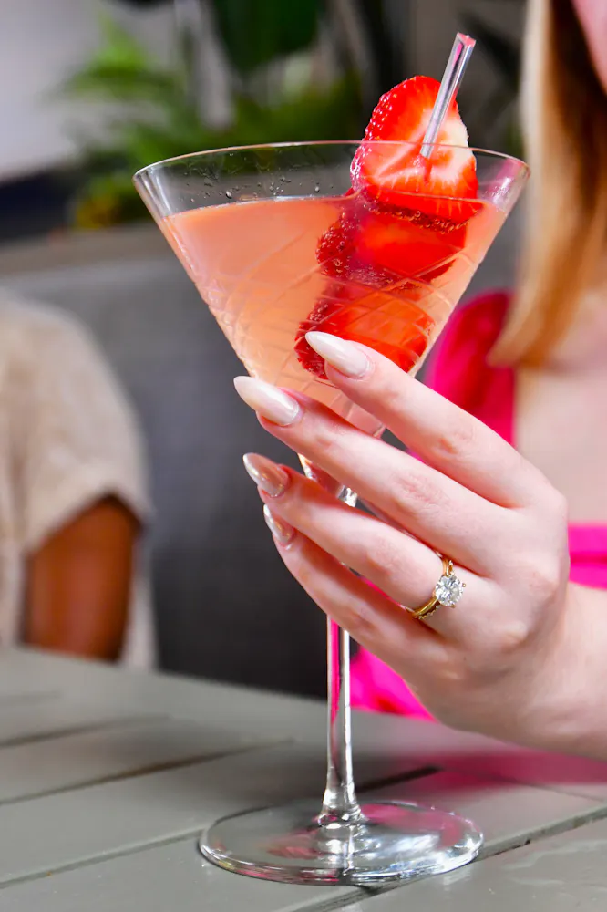 Willie G's Post Oak Beverage