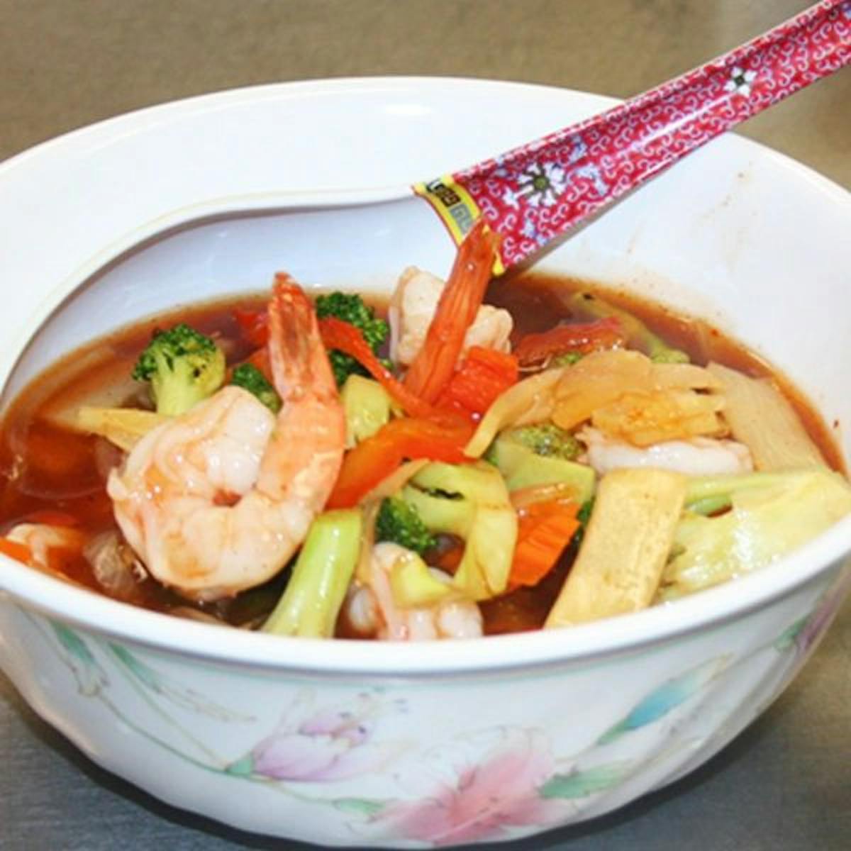 a bowl of food on a plate