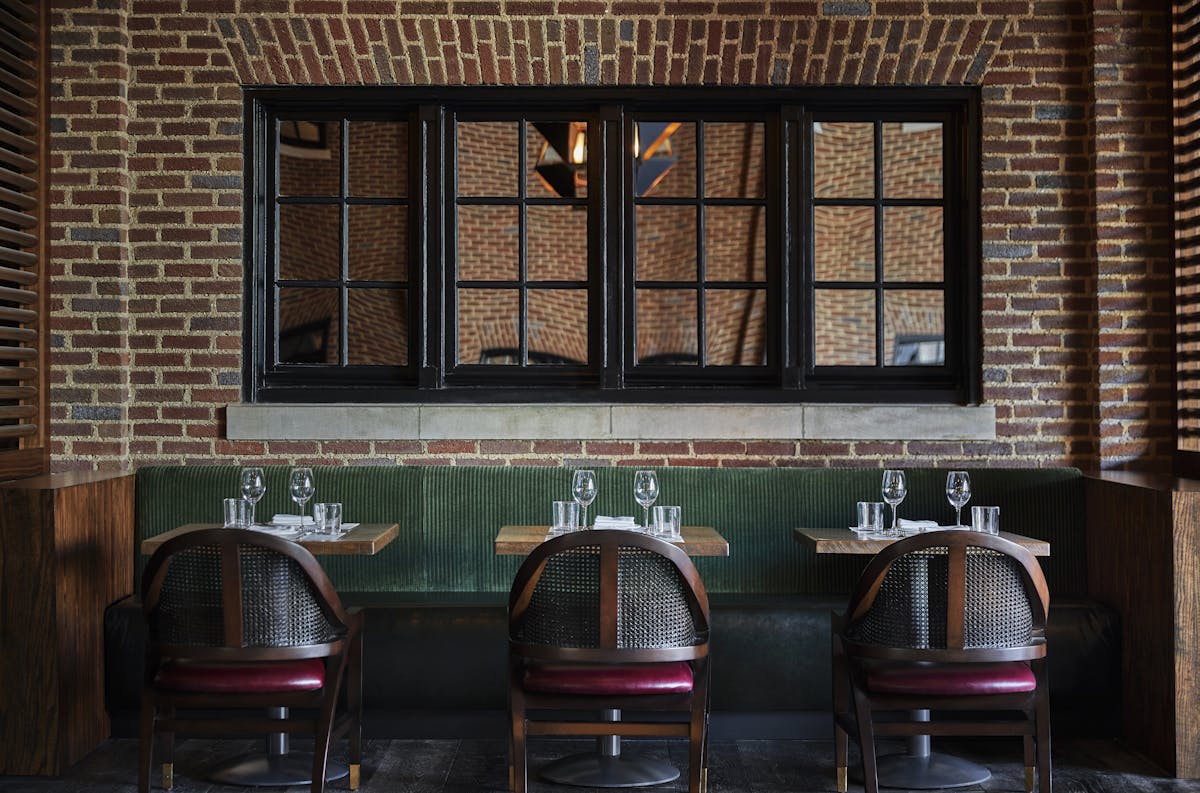 a restaurant's dining room