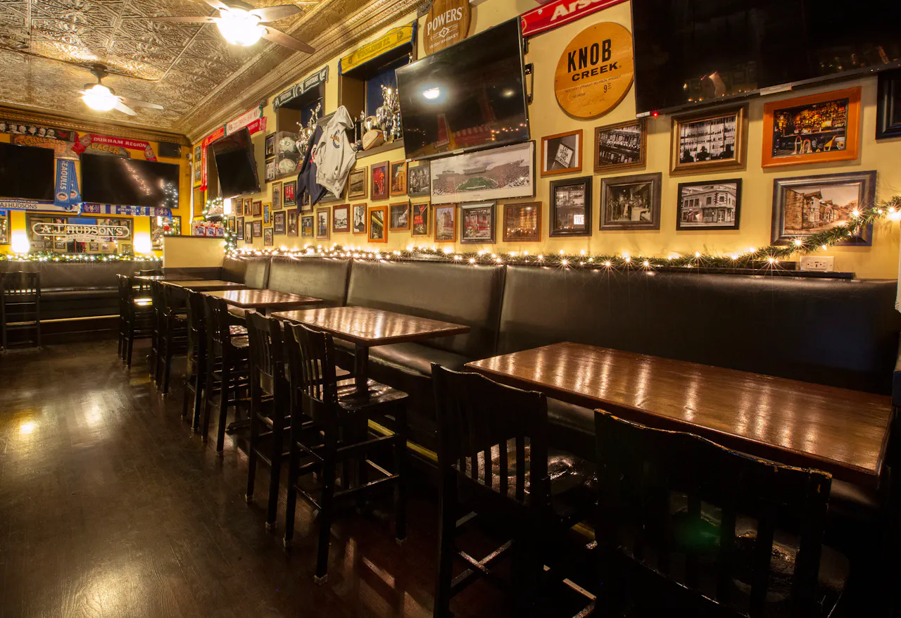 Bar photo 1