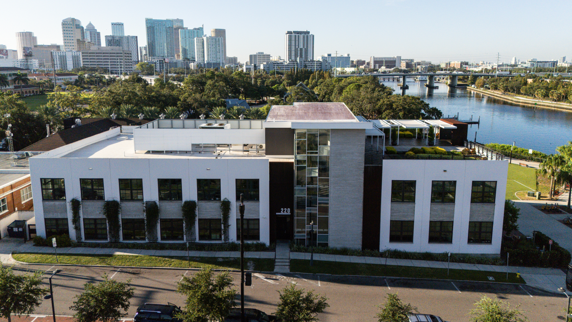 a photo of a building