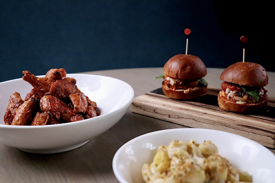 DINNER BOXES+BAKERY+BEVERAGE | Portale | Contemporary ...