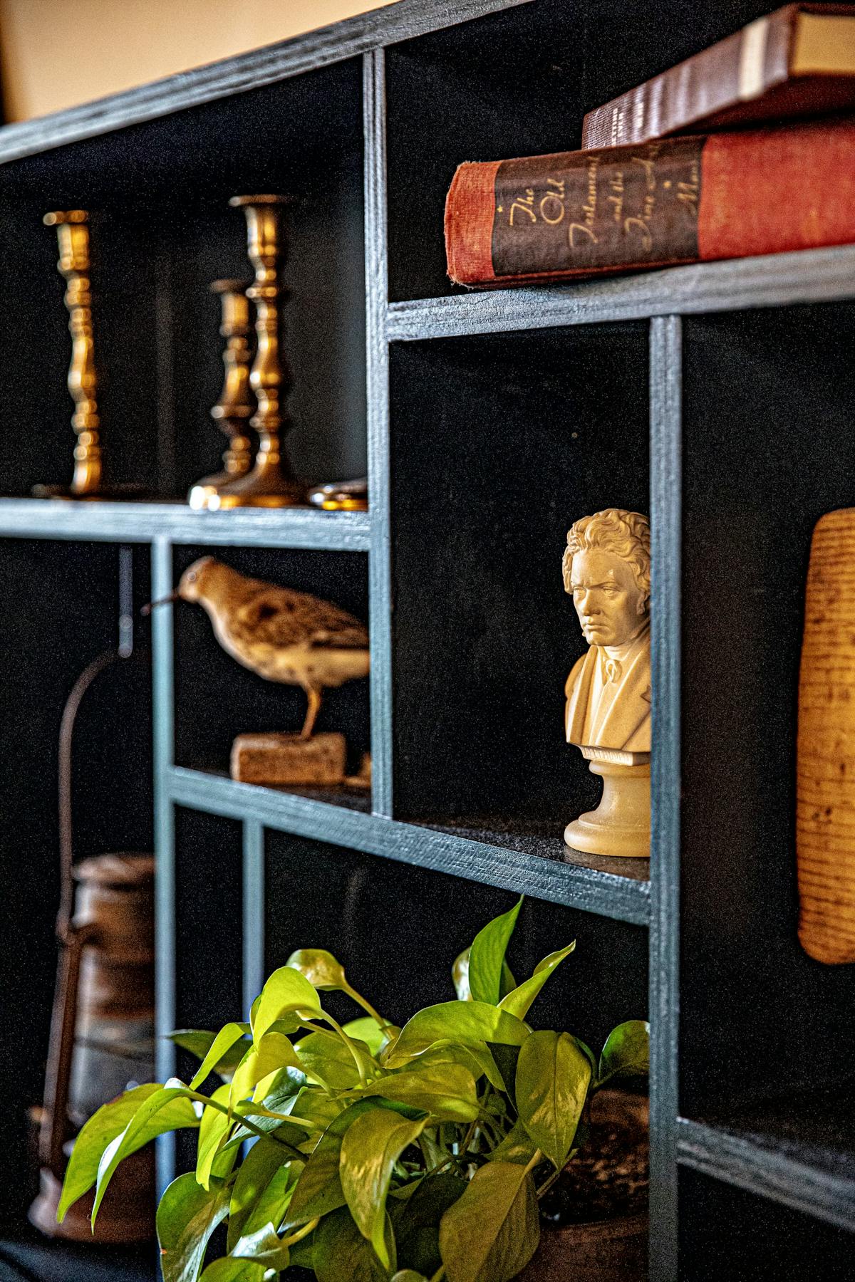 bookshelf