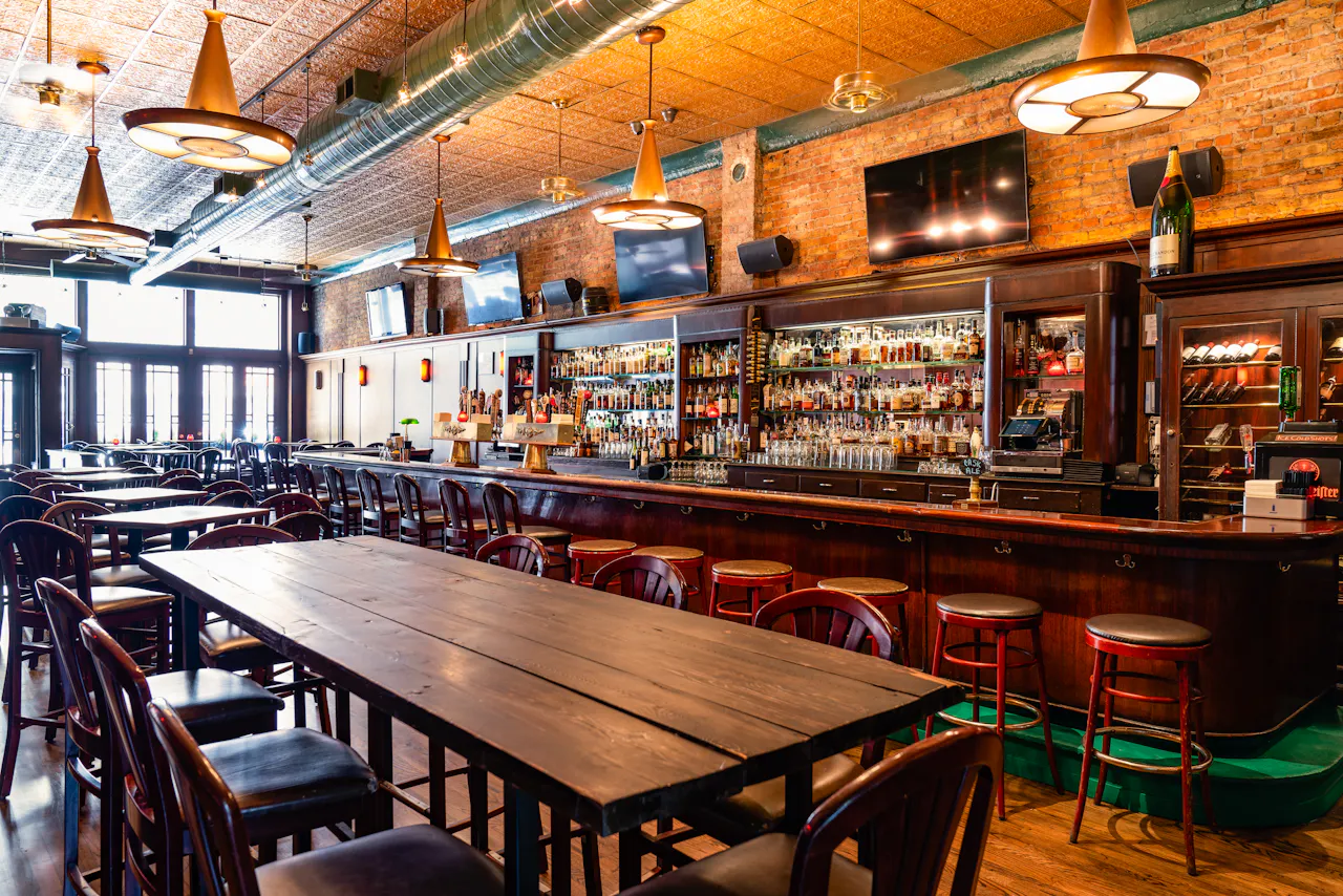 Bar photo 1