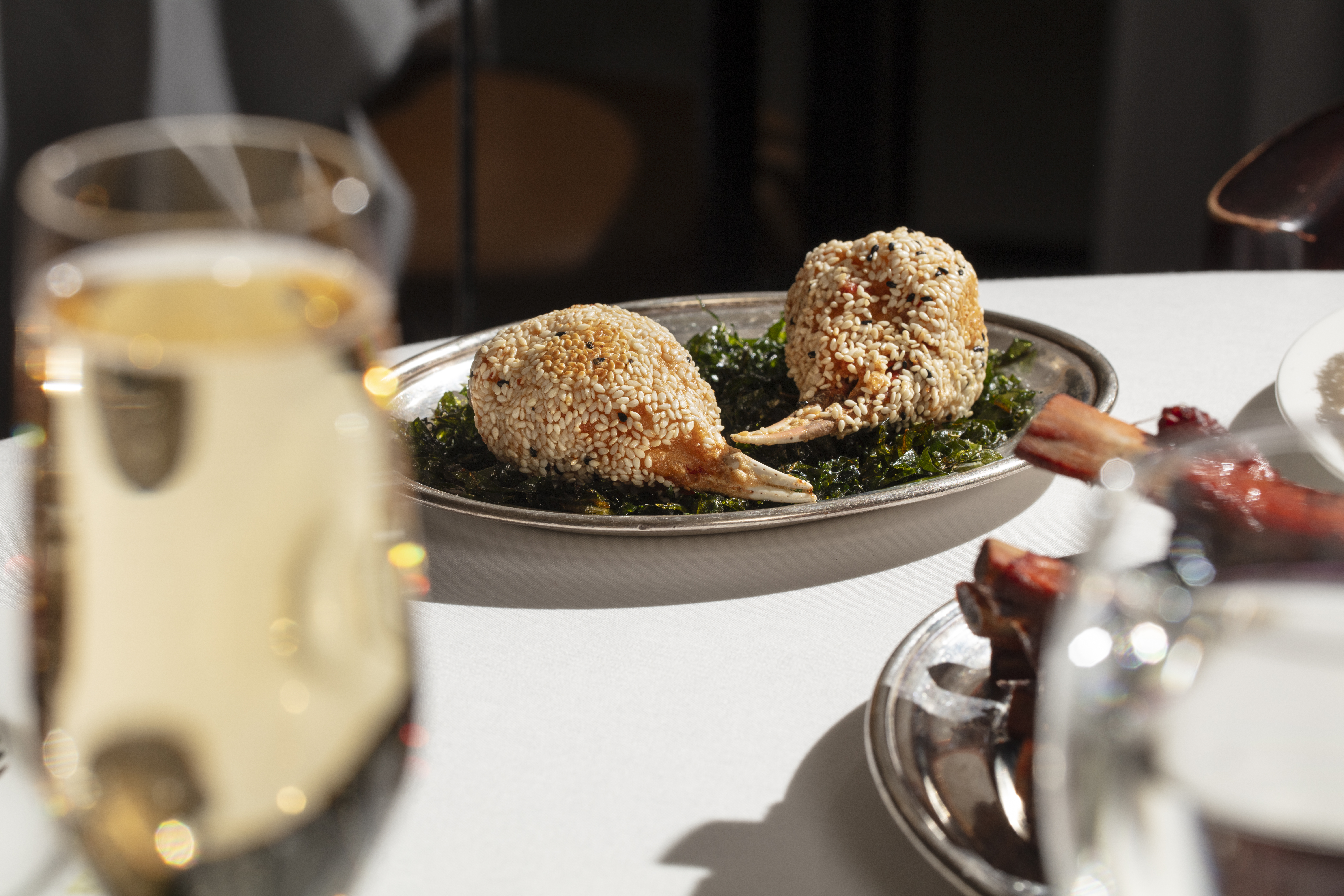 Glazed Prawns with Walnuts