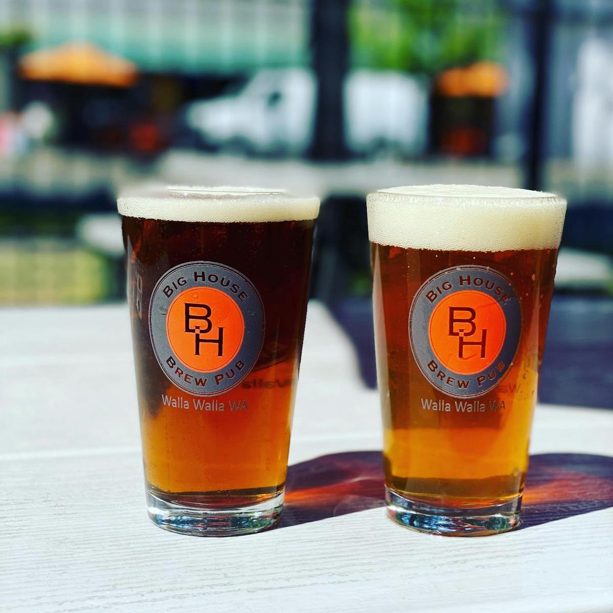 2 glasses of beer