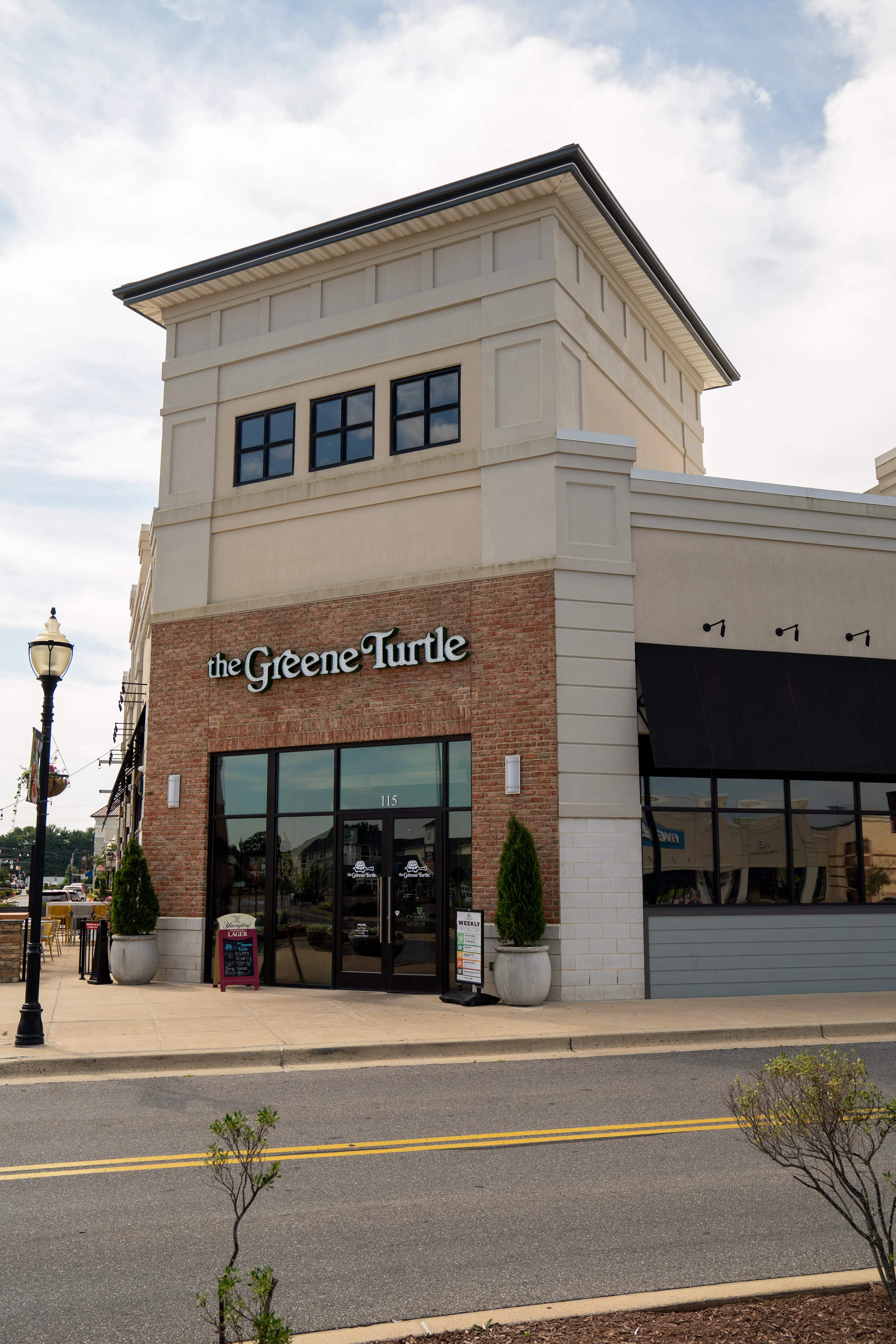 The Greene Turtle Sports Bar & Grille