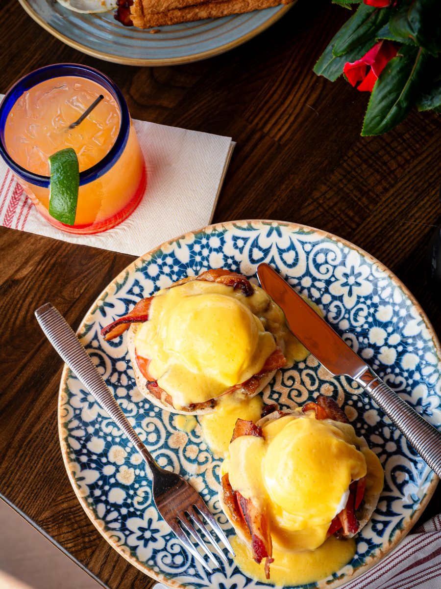 Eggs Benedict