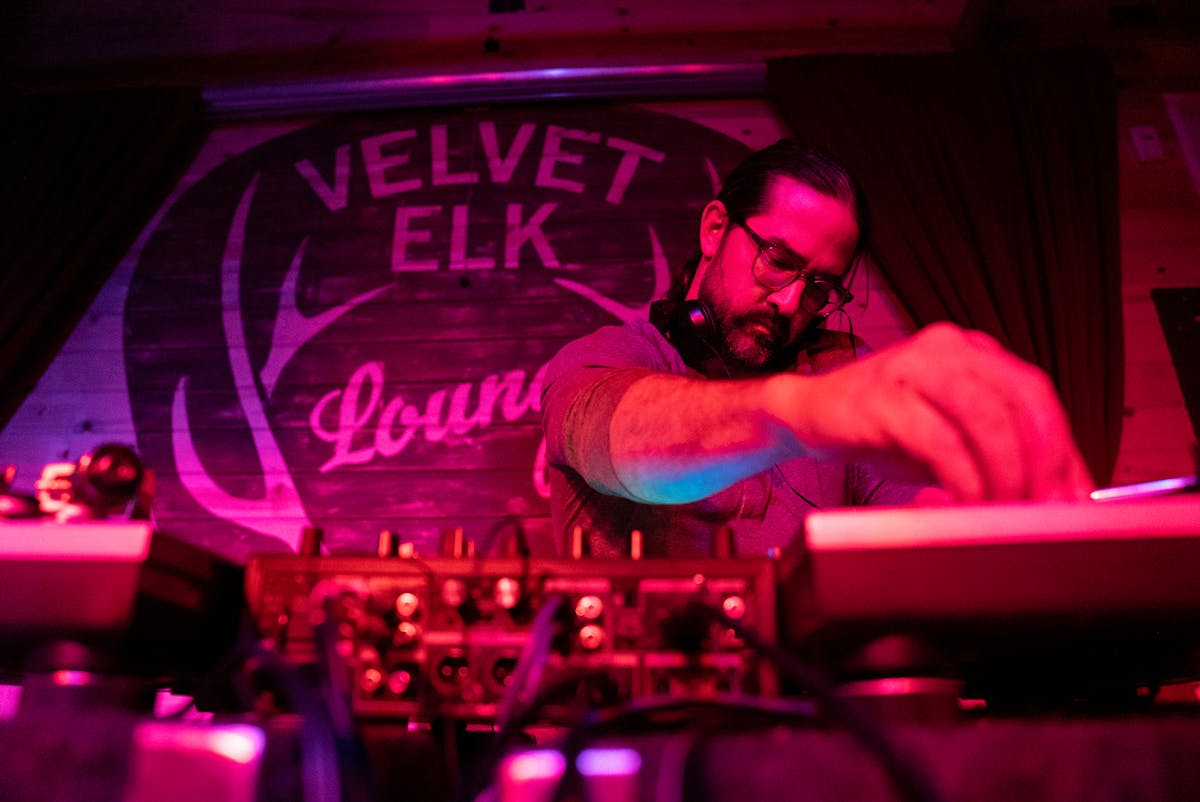 Velvet Elk Lounge Live Music Boulder Colorado