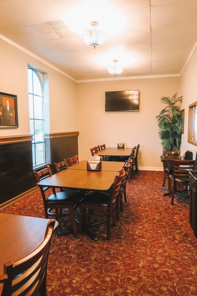 Reservations Gold Dust Pizza in Oakdale, CA