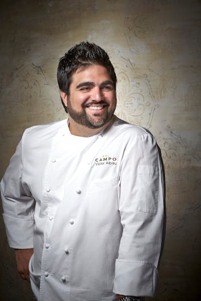 Photo of Victor Albisu