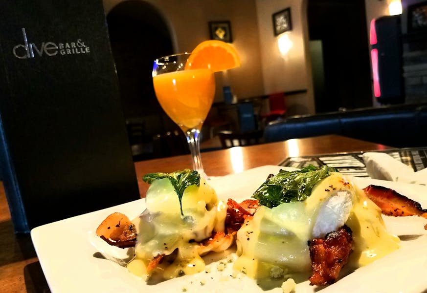 Dive Bar & Grille ️ Brunch Dive Bar Grille