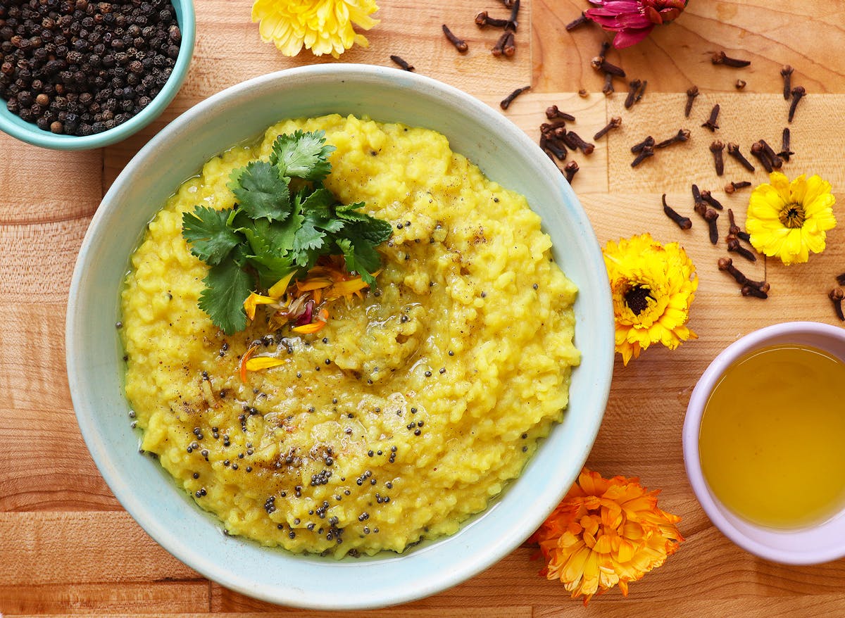 a bowl of food on a plate