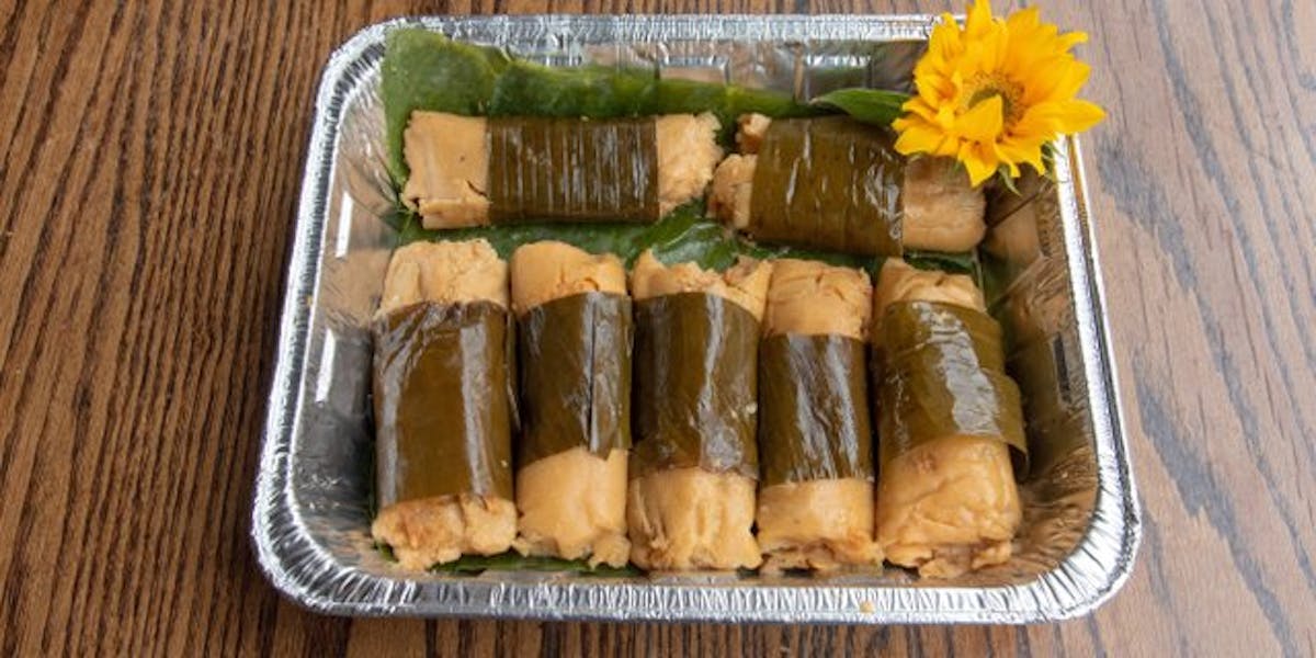 Tamales El Tamarindo DC Latenight and lively spot for Salvadoran