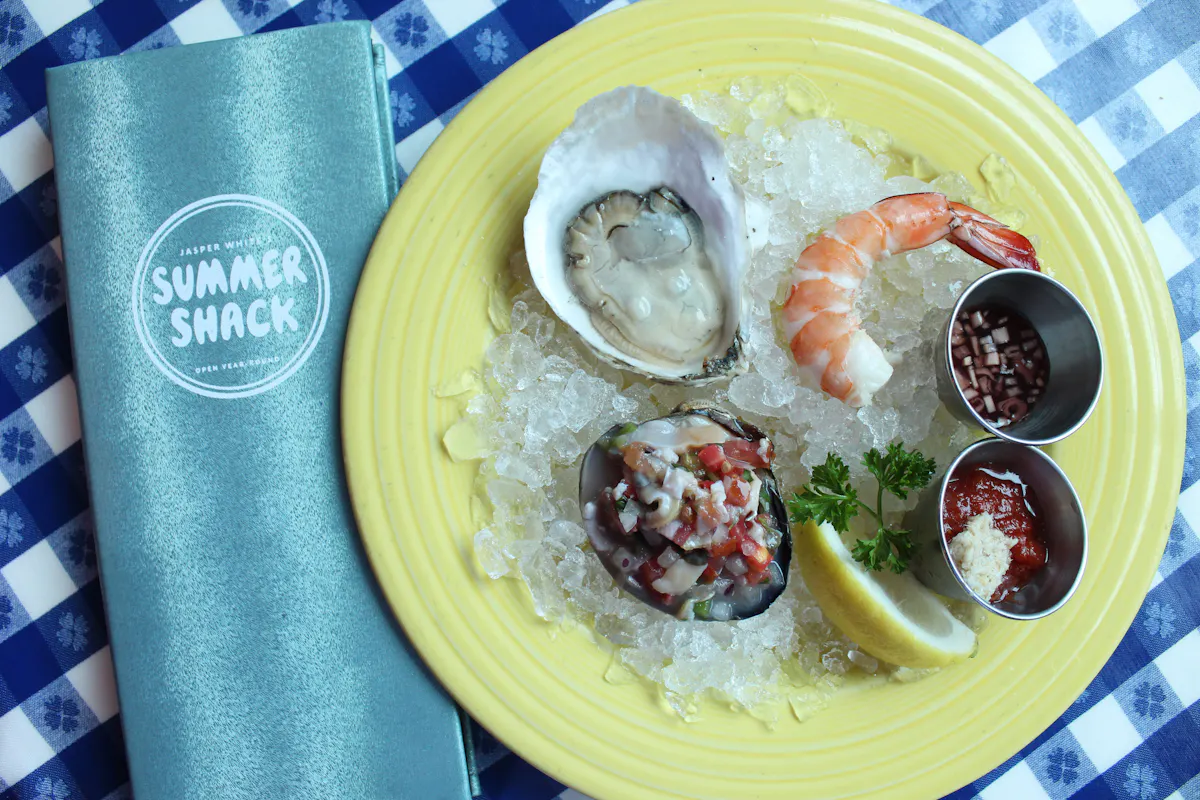 Dinein & Takeout Seafood at Mohegan Sun Summer Shack
