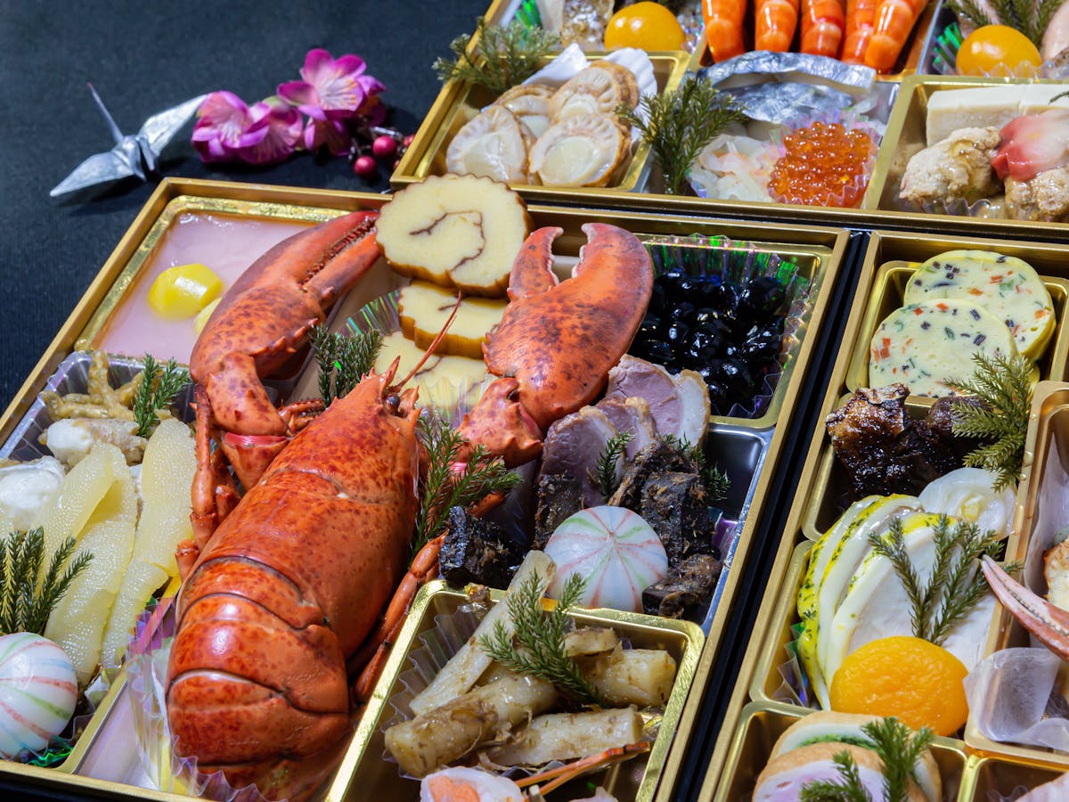 a bunch of different types of food