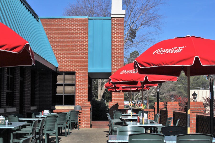 Patio Dining B. Merrell's