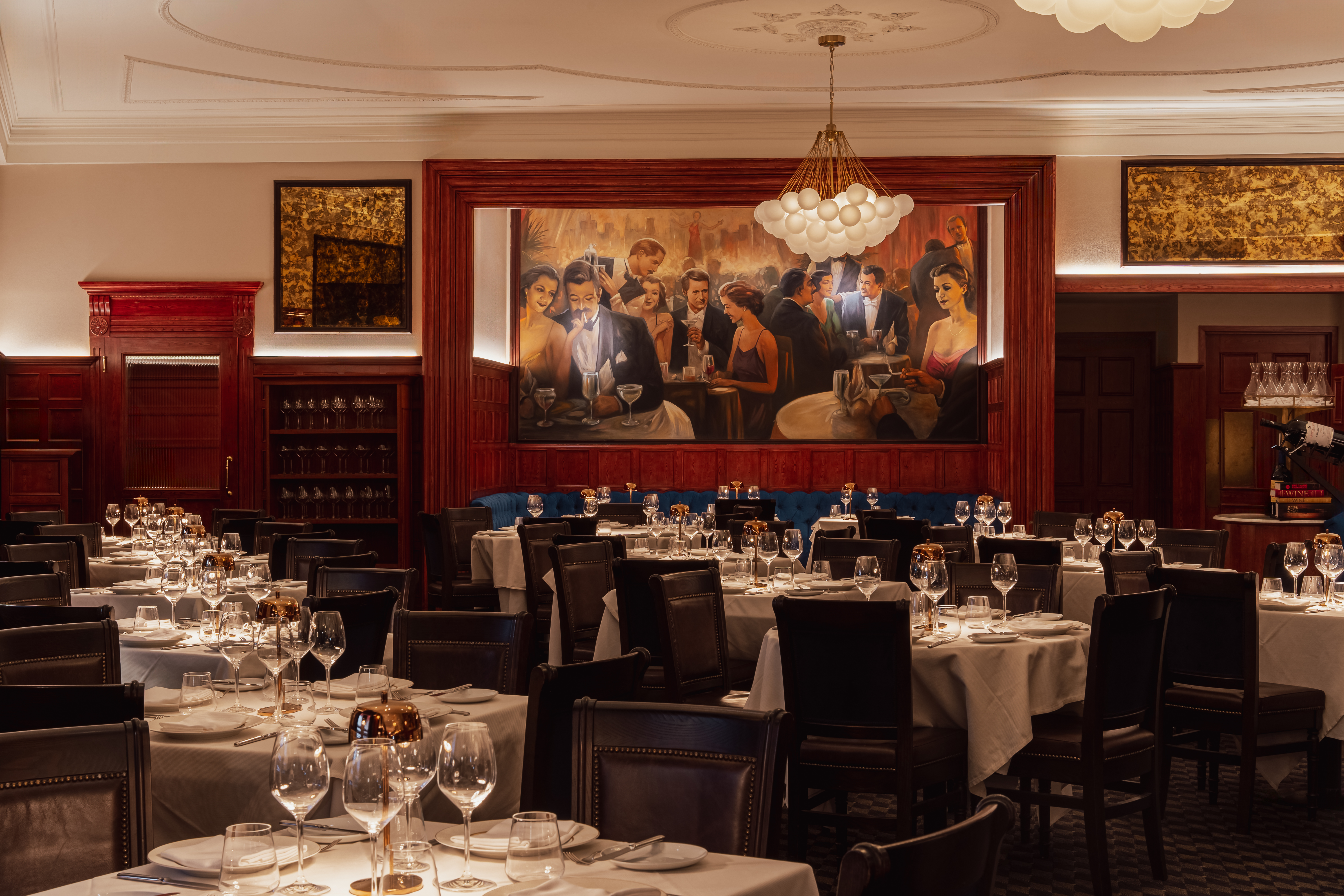 Main dining room at Delmonico's