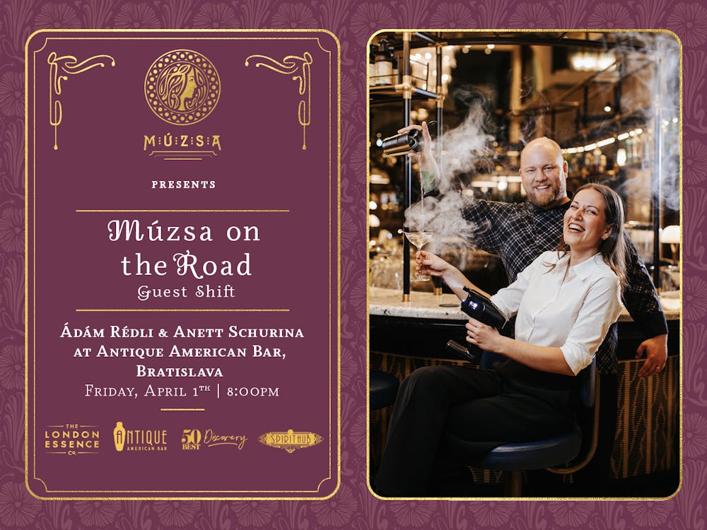 Mike Morse holding a sign