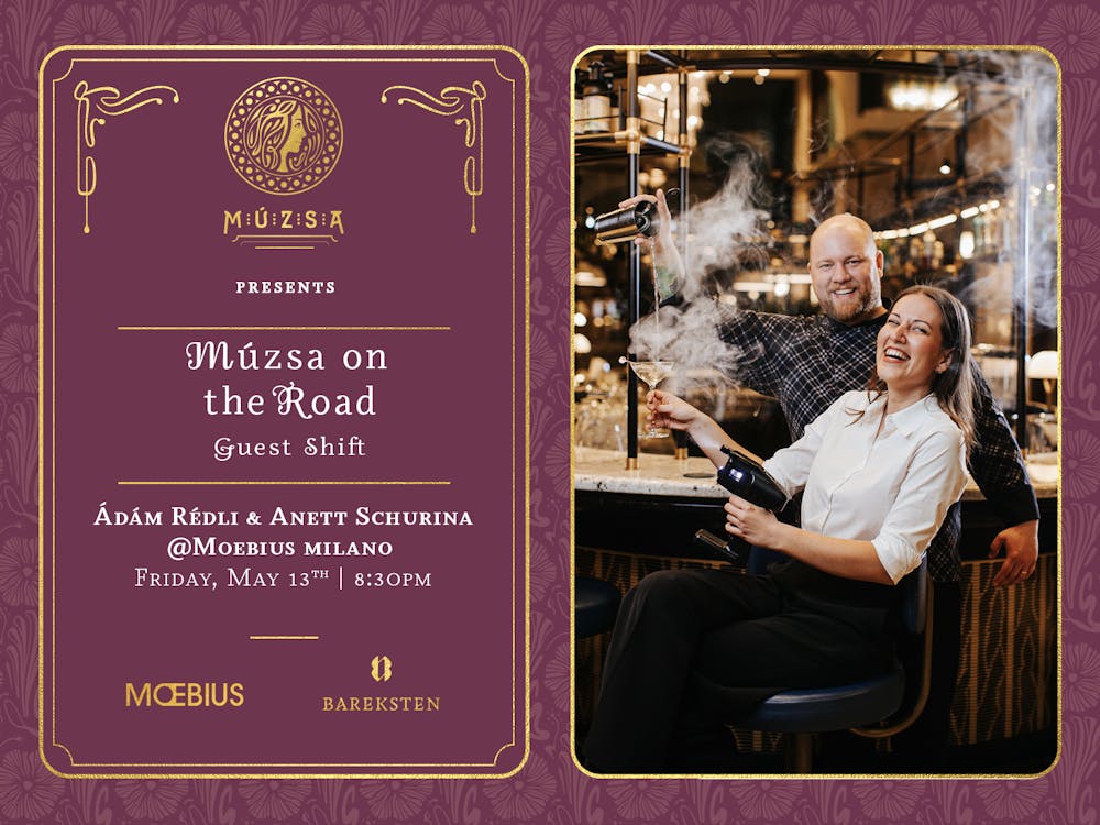 Mike Morse holding a sign