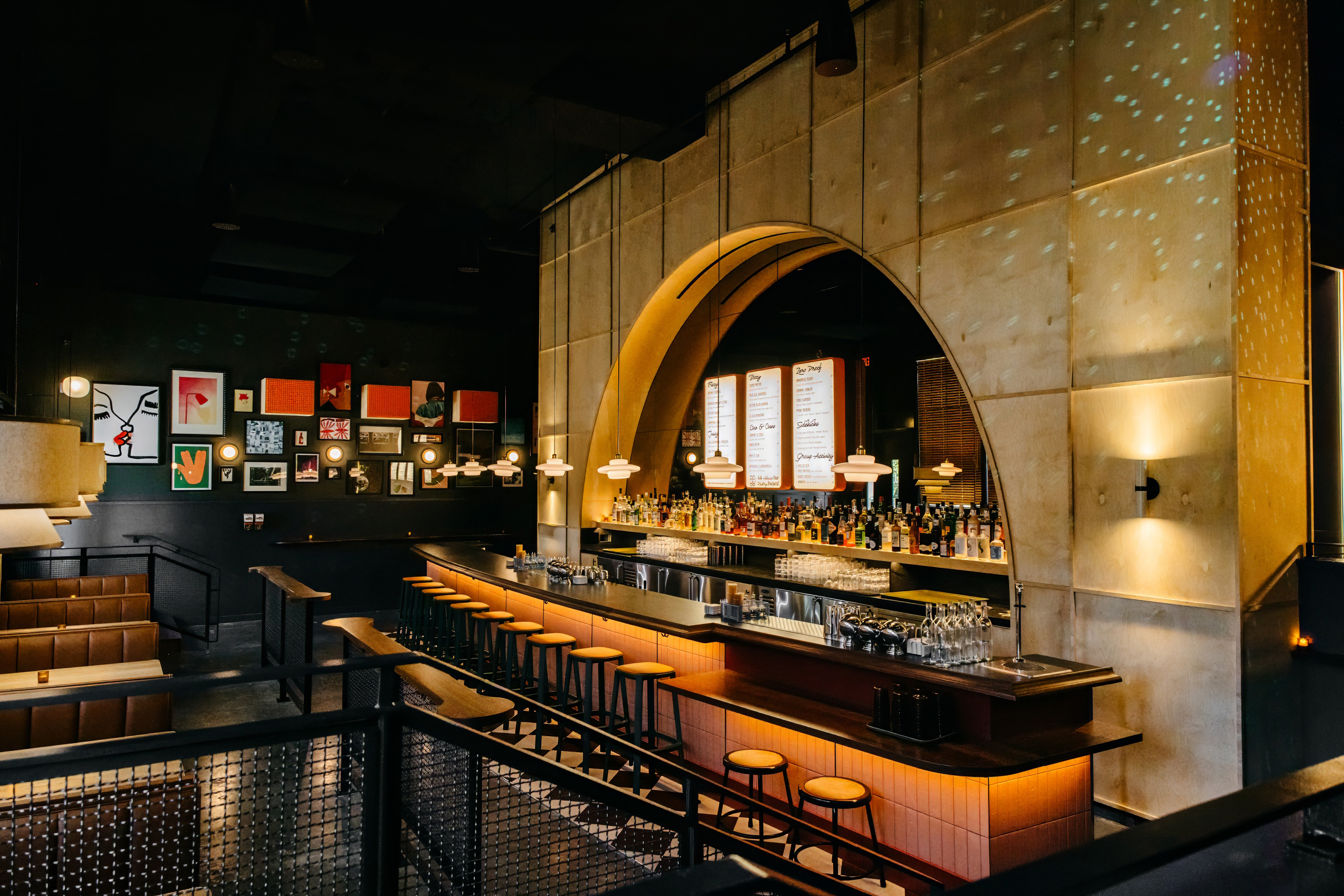 Bar photo 2