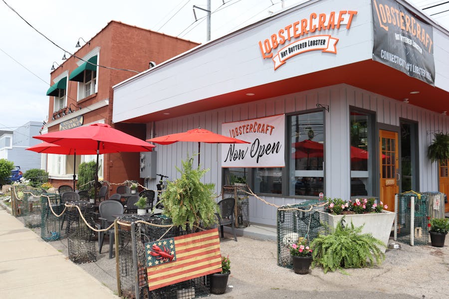 Fairfield, CT Hours + Location LobsterCraft Seafood Restaurant in Connecticut and Florida