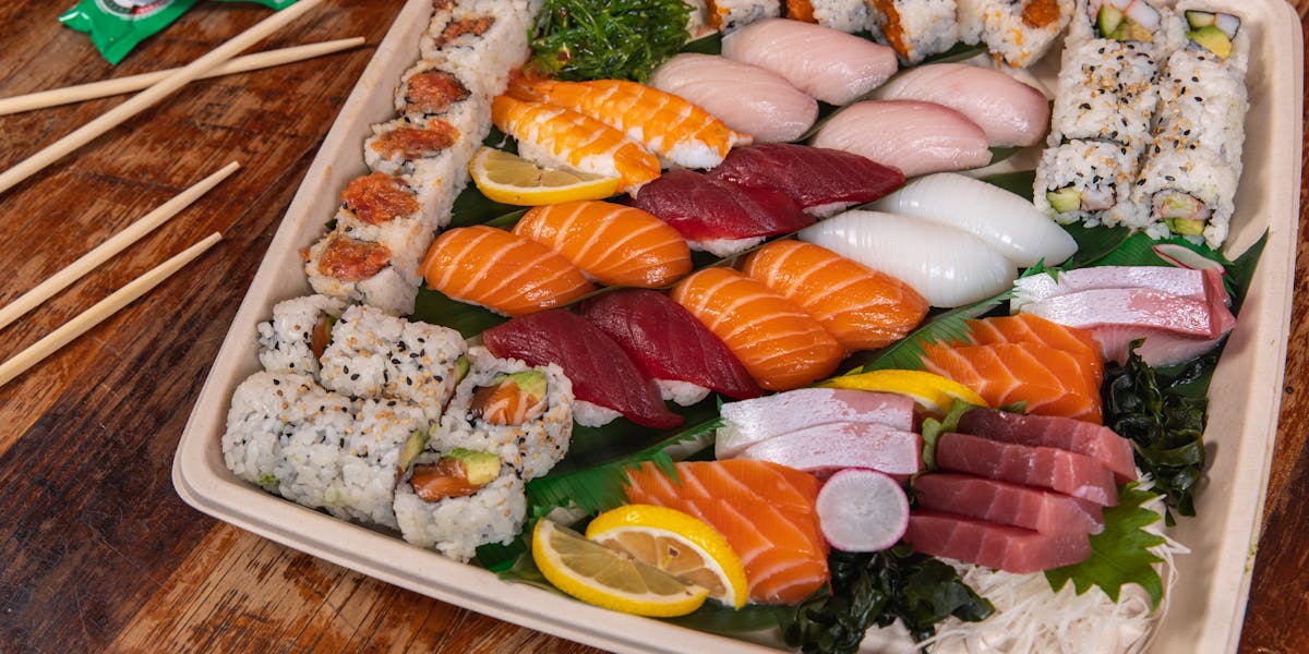 Deluxe Sushi Platter | Lobster Place | Seafood Market in Chelsea Market ...