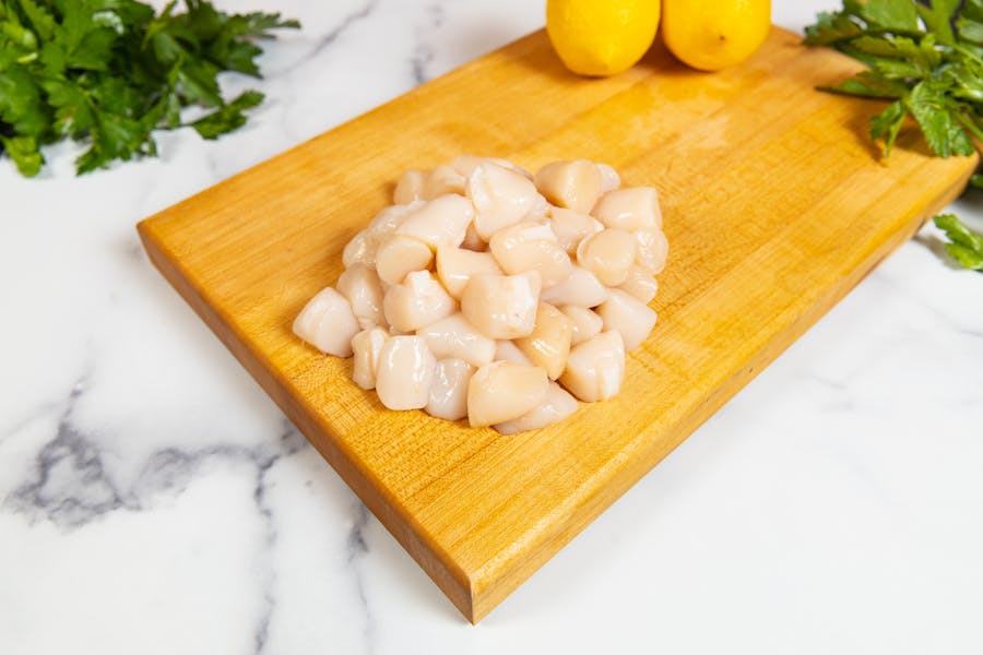 Cape Cod Bay Scallops (Wild, US) Lobster Place Seafood Market in