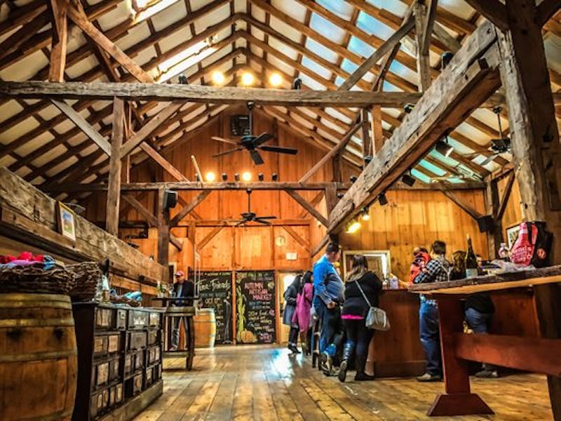 Cafe du Pain & Unionville Vineyards Chocolate & Wine