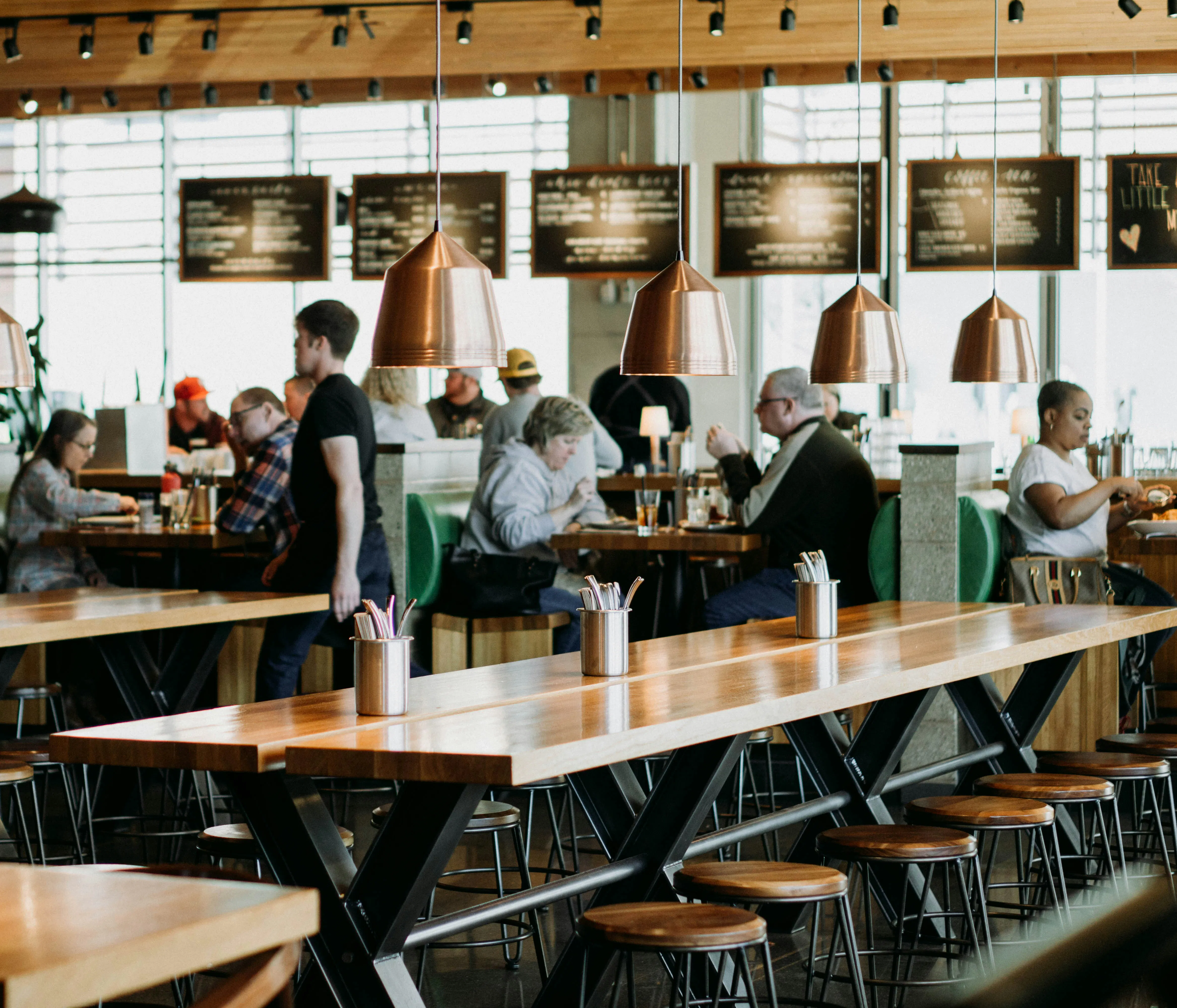 BRU Burger Bar - Restaurant in Brownsburg