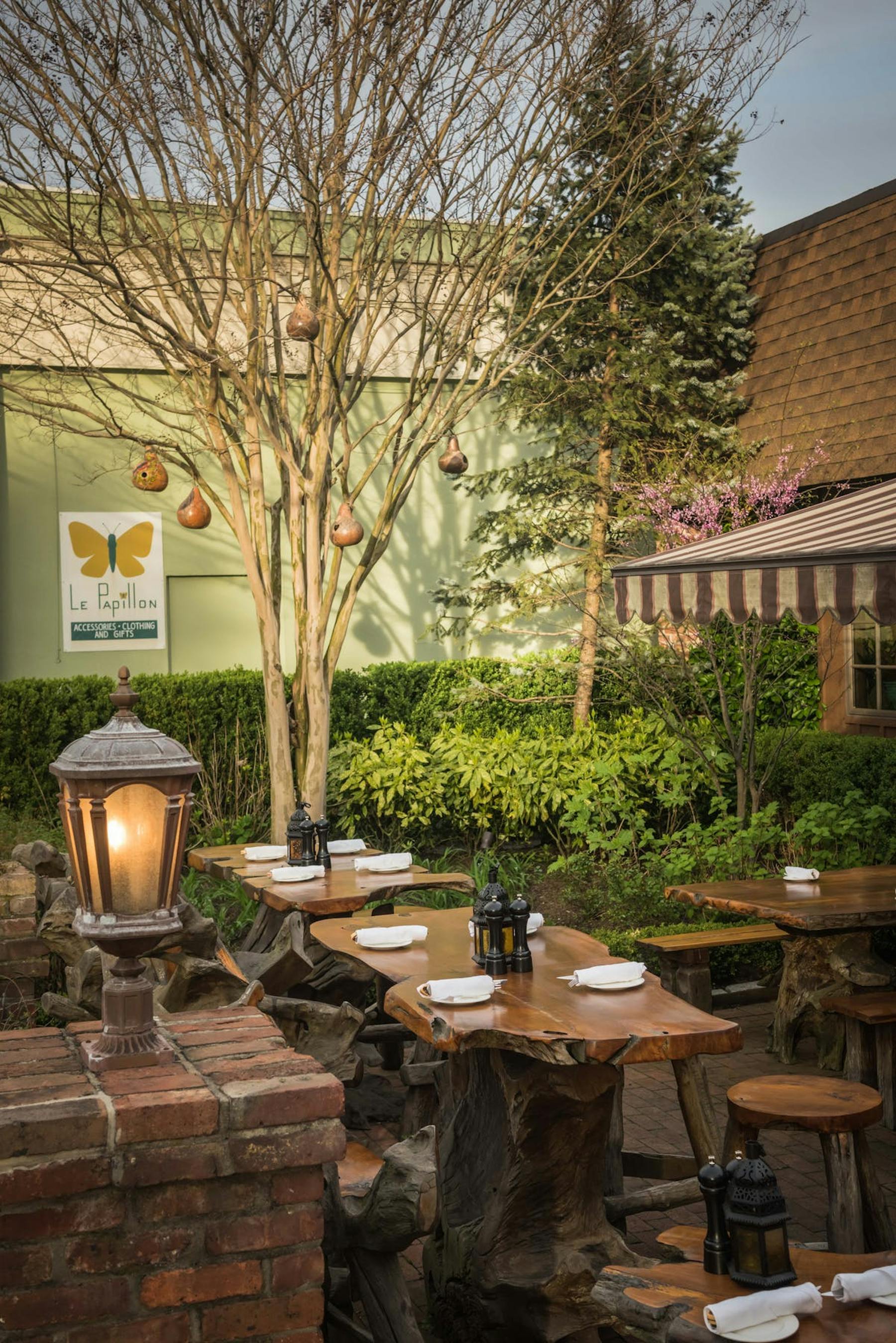 Private dining undici