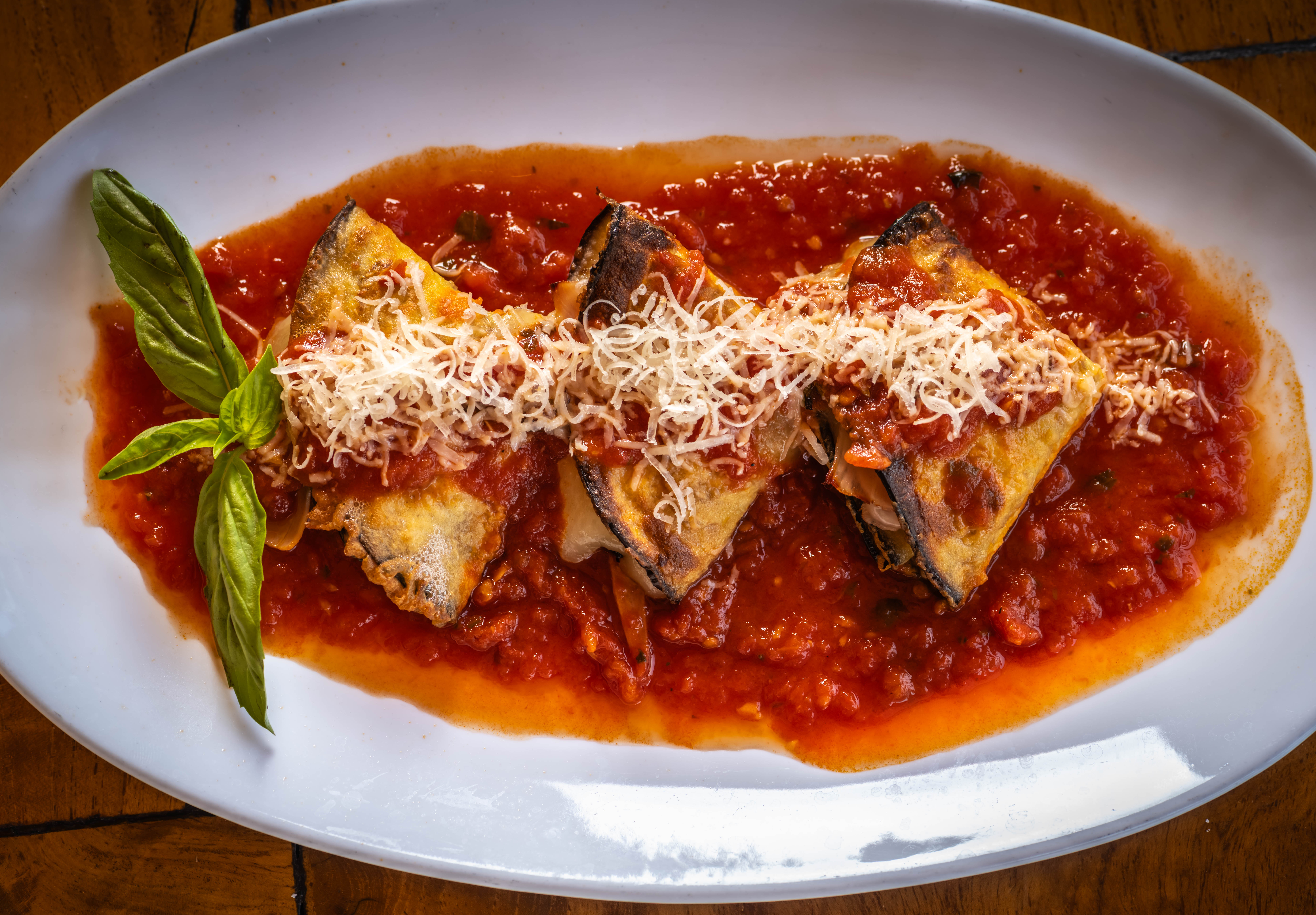 cheese and sauce ravioli