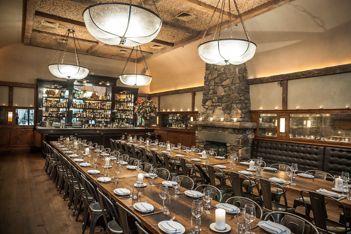 a dining room filled with furniture