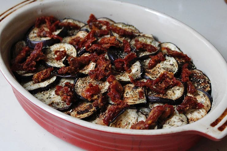 a bowl of food on a plate