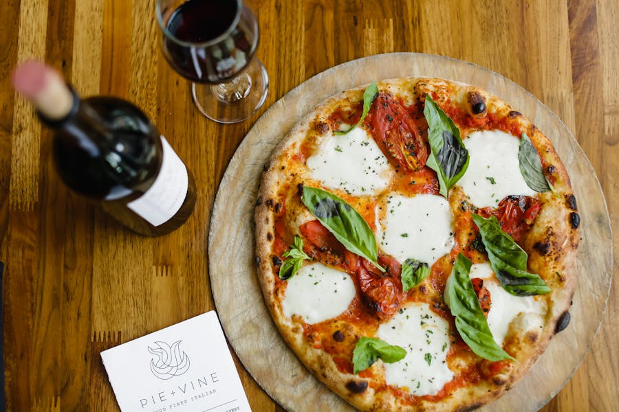 Jobs Pie + Vine & Vine + Yard in Ashland, OR