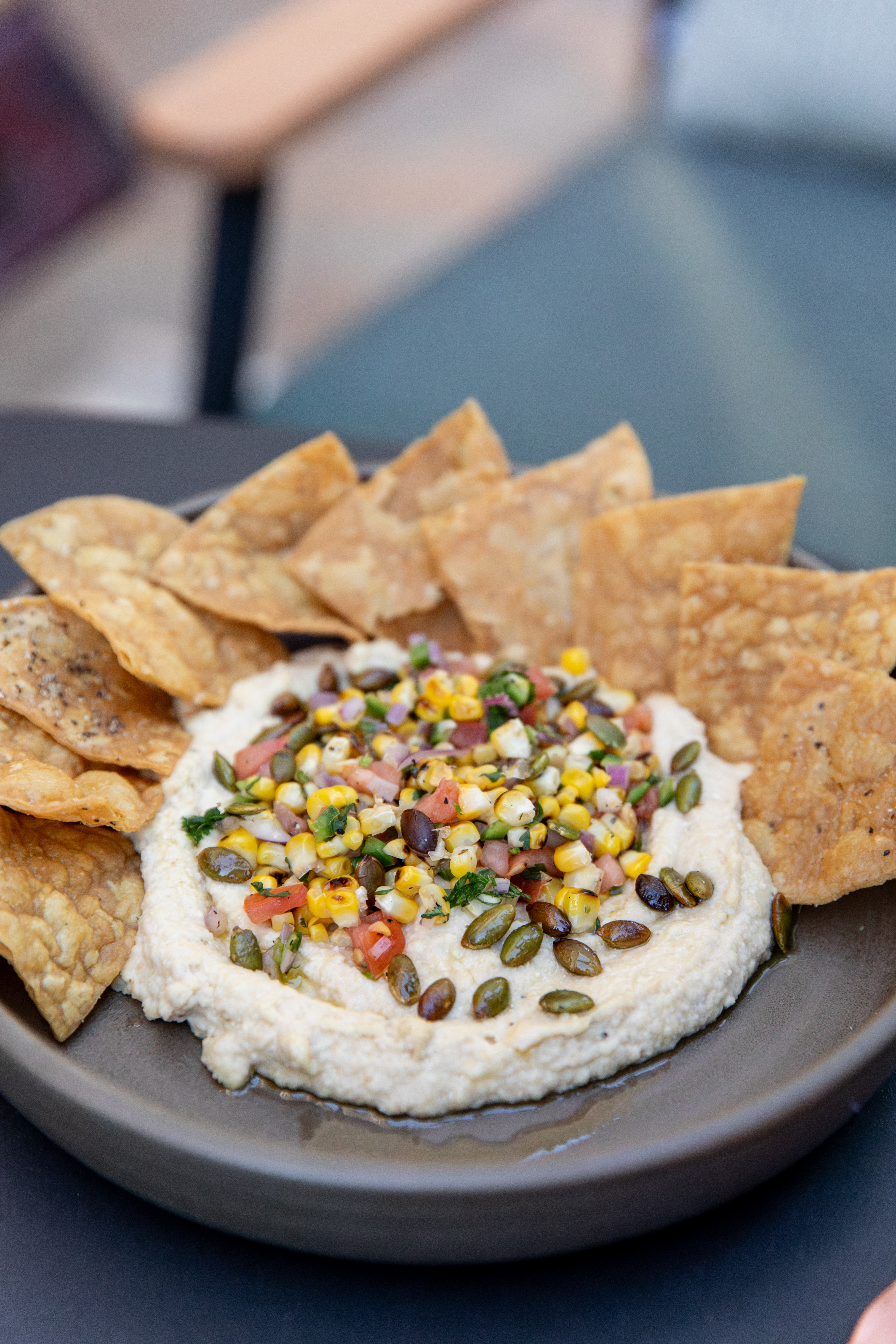 a plate of food with chips