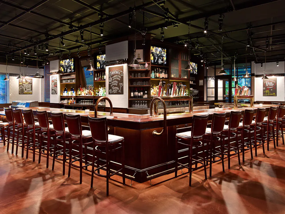 Bill's Bar and Burger Barside tables