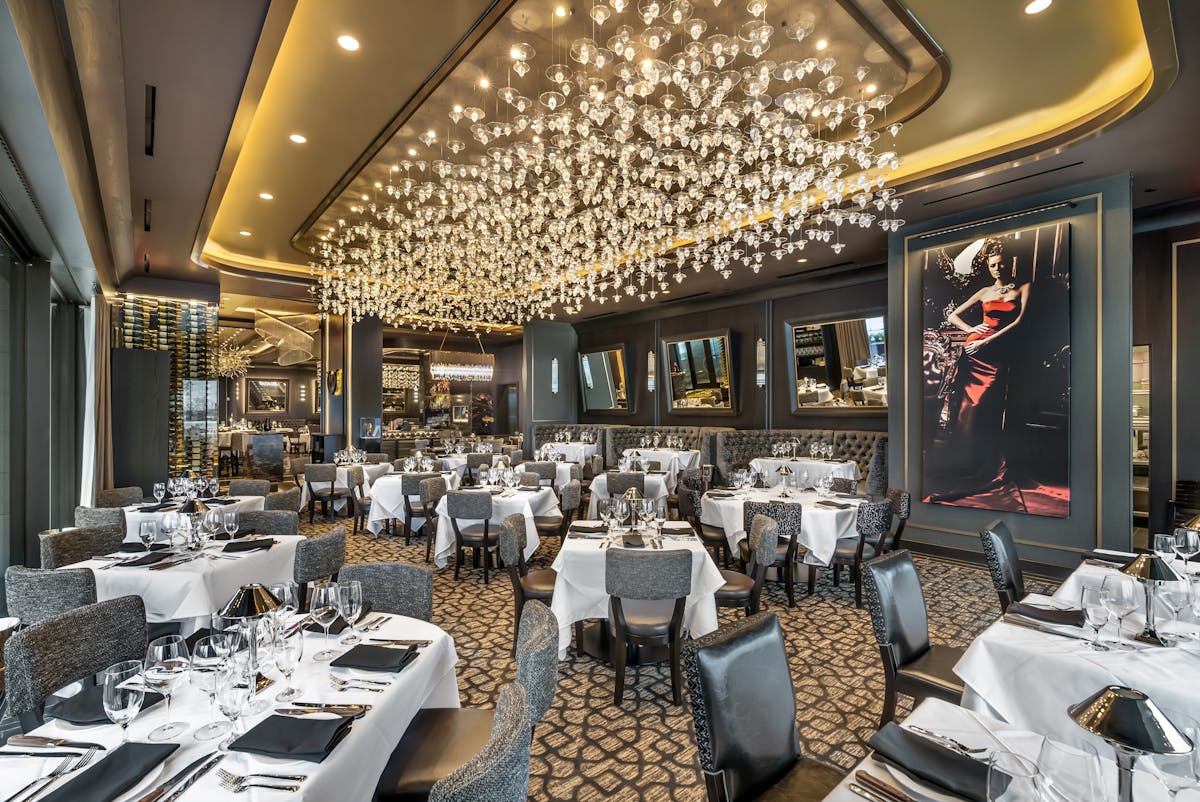 mastro's columbus dining room