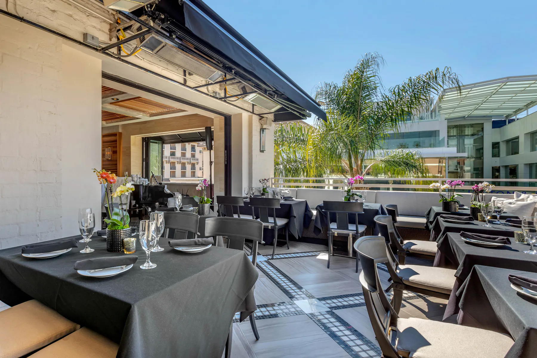 About Us | Mastro's Restaurants About Us | Mastro's Restaurants