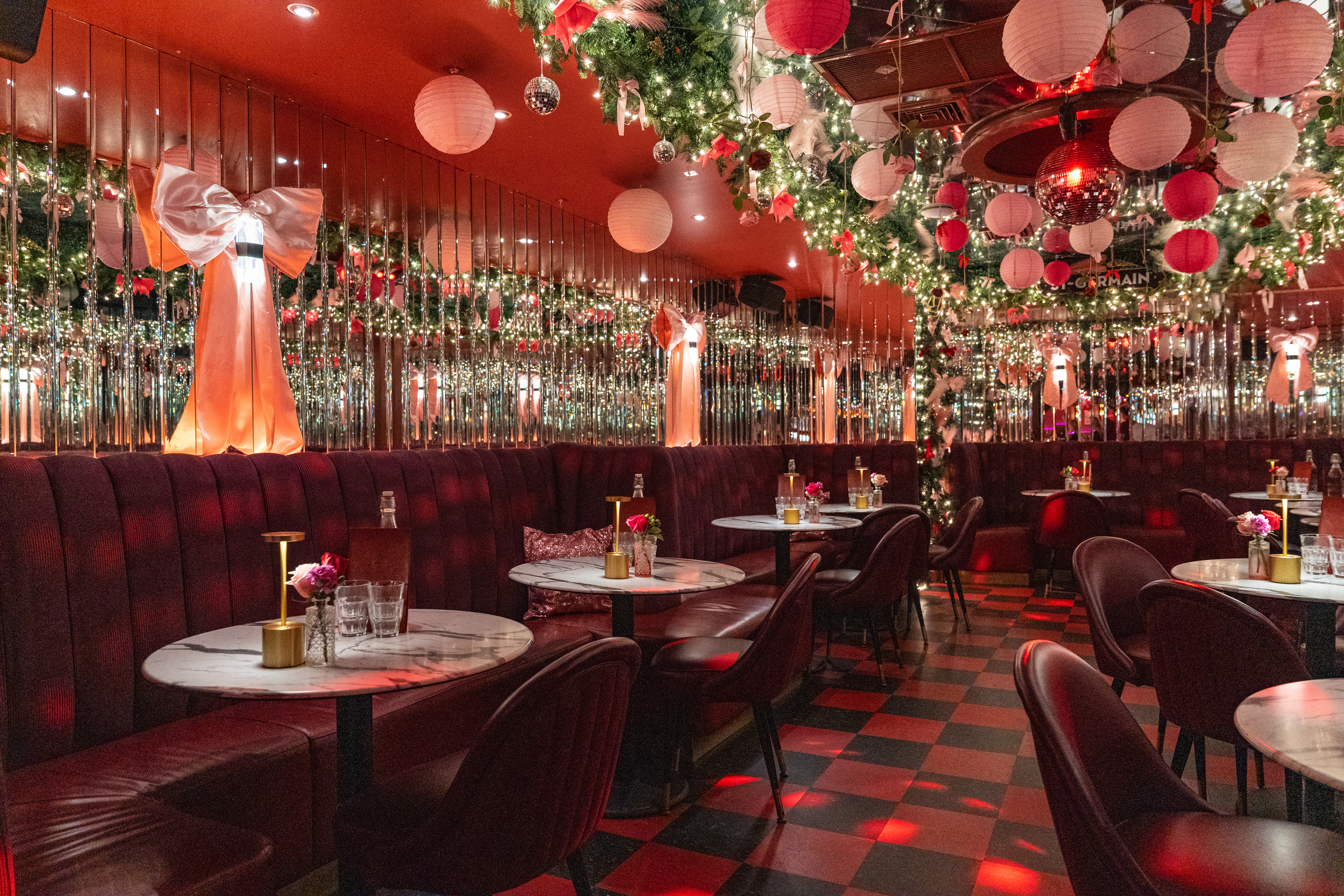 Fernando's Hideaway Decor