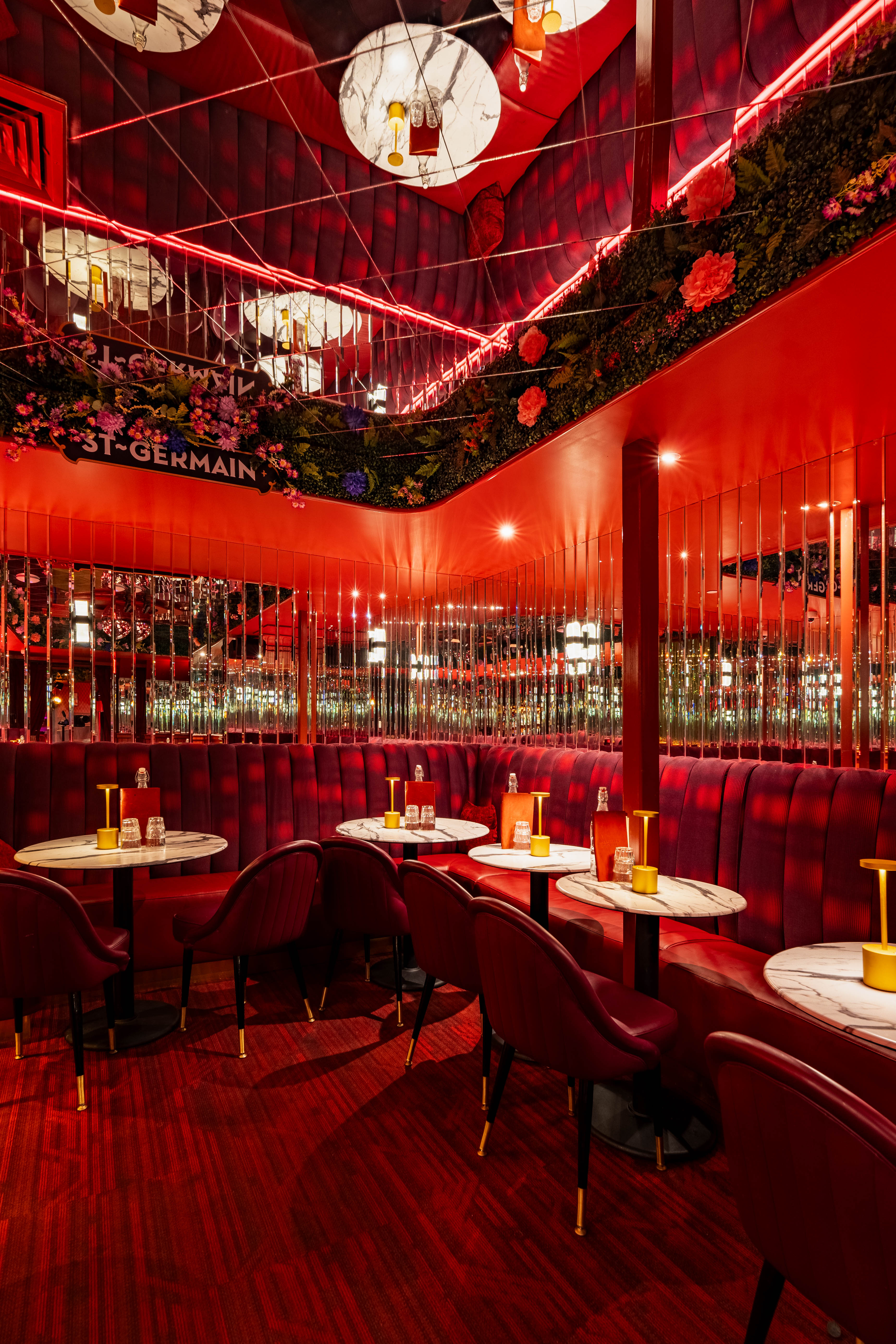 Fernando's Hideaway back lounge booth seating