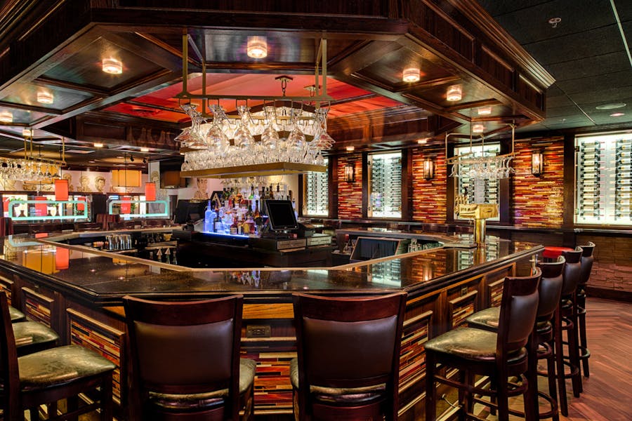 Utica, NY | Delmonico’s Italian Steakhouse in NY & FL